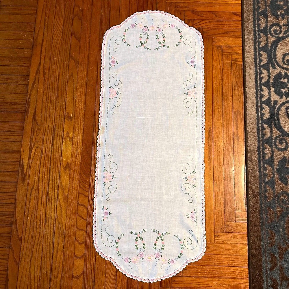 Vintage Embroidered Floral Table Runner Pink  Trim 41x16 Dainty Cottagecore Fem